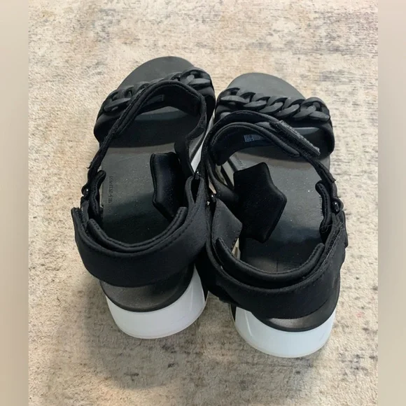 FitFlop Heda Chain Slide Backstrap Sandals - Black - Picture 2 of 3